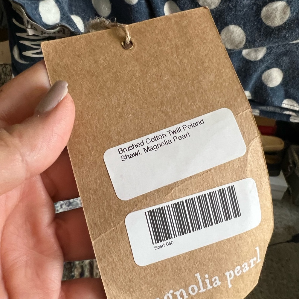 Magnolia Pearl Poland scarf NWT - Picture 2 of 2